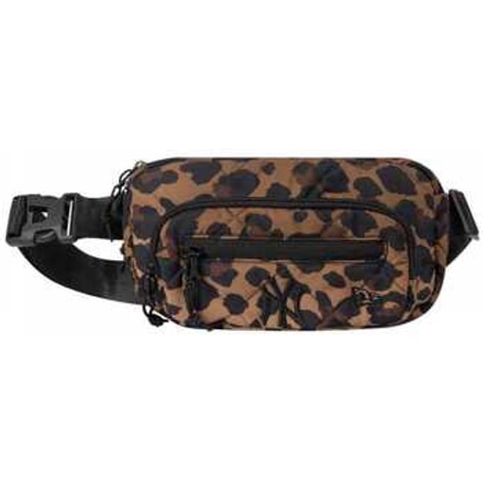 Heuptas New-Era Leopard quilted waist bag neyyan