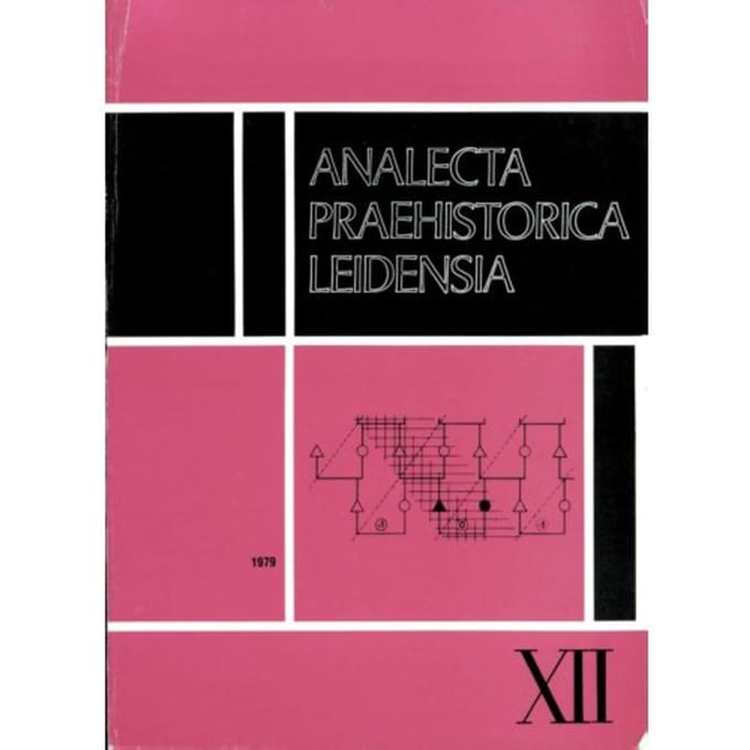 On Bandkeramik Social Structure - Analecta Praehistorica Leidensia - P. van de Velde