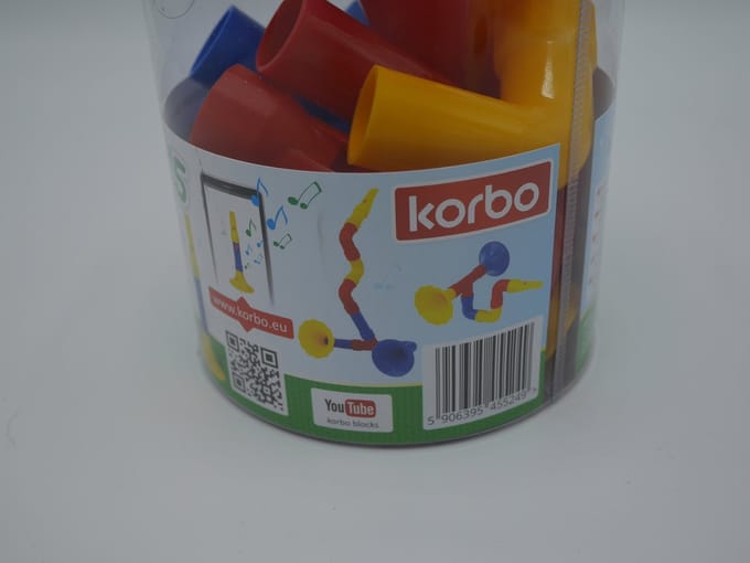 Troubela trompet die je zelf kunt maken.