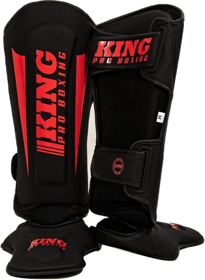 King Pro Boxing Scheenbeschermers KPB/SG REVO 8 Zwart Rood