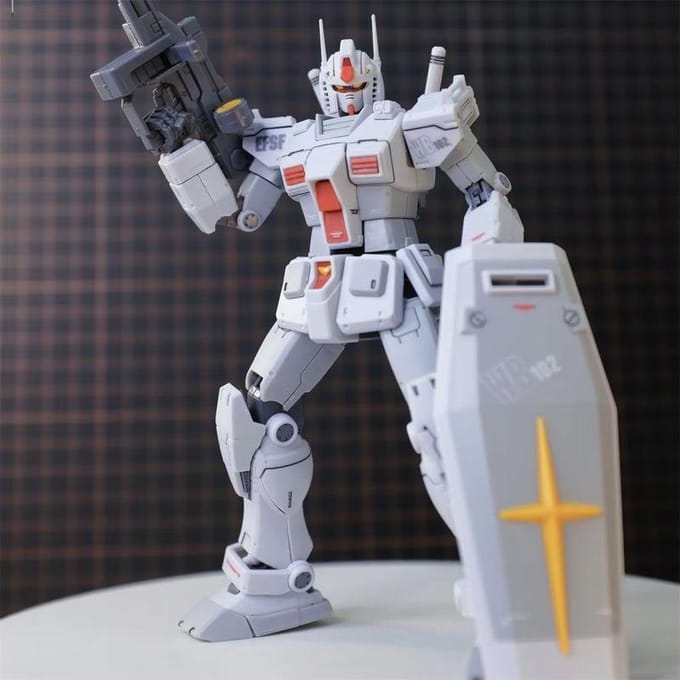 HG 1/144 Gto Rx-78-2 Modèles à Assembler Couleur d'Usine Kit de Modèle à Assembler Figurines d'Action Jouets en Plastique Cadeaux Surprise white