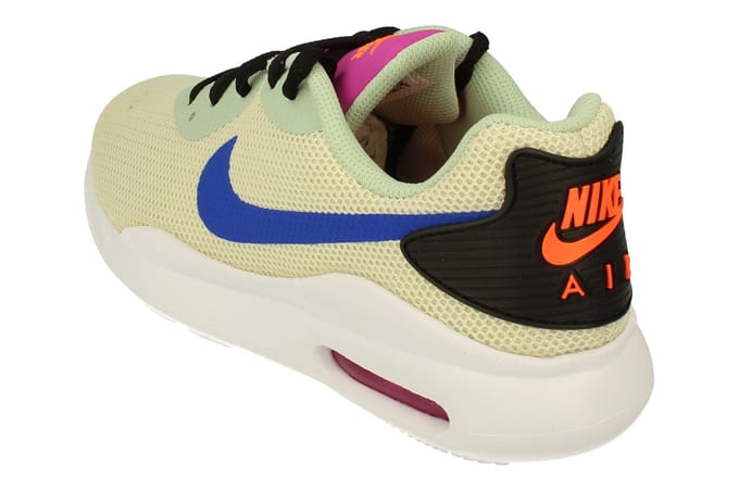 Nike Dames Air Max Oketo Es1 Sneakers Crème