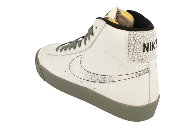 Nike Blazer Mid 77 Emb Heren Witte Sneakers