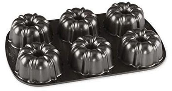 Mini Bundt Cake Pan voor Perfecte Taarten - 6 Miniatuur Bundt Cakes