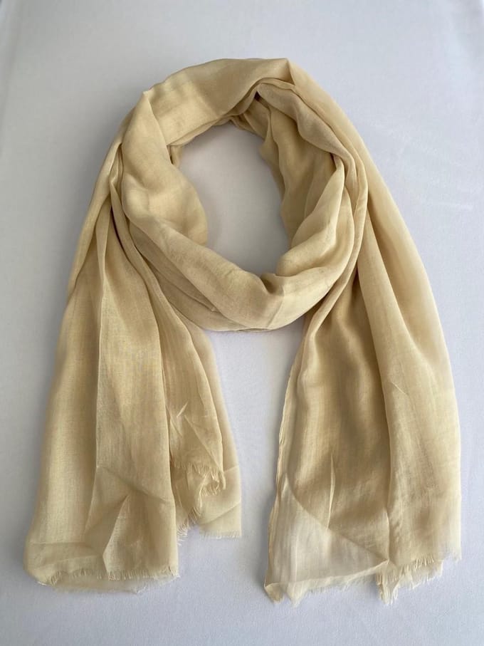 Basic sjaal effen in 9 kleuren van 100% viscose