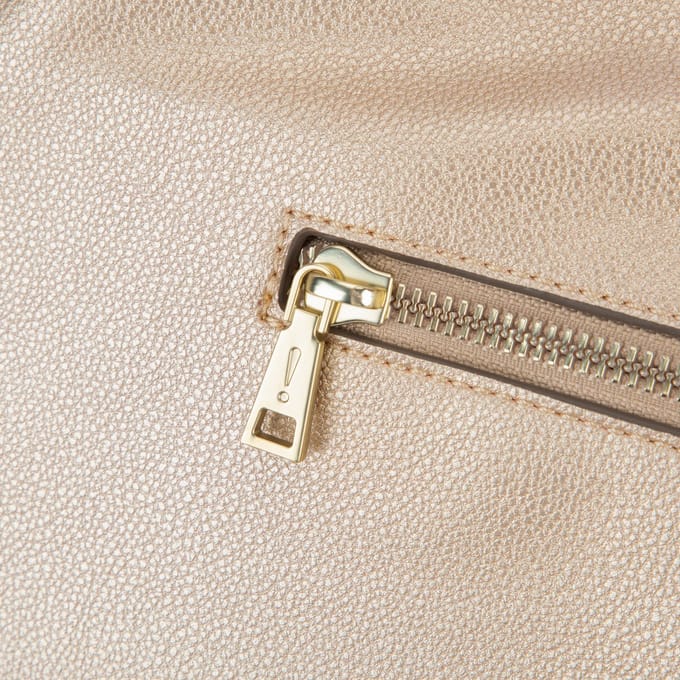 JOOP! schoudertas Lettera Dalia Hobo Gold goudkleurig