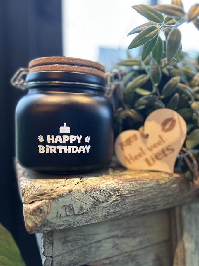 Creaties van Hier - Luxe Spaarpot met houten hartje - Happy Birthday - Glas
