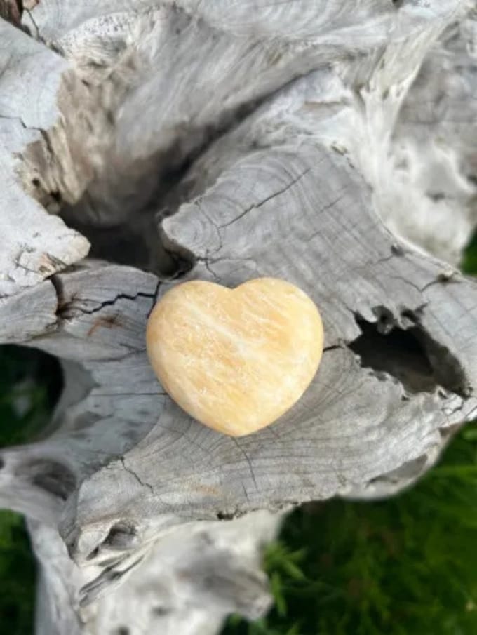 Calciet geel edelsteen hart 45 mm