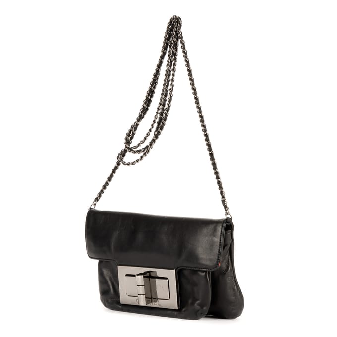 Giant Lock Reissue Mademoiselle Flap  Schoudertas