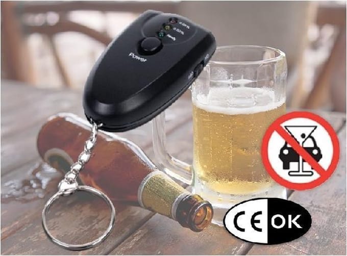 Alcoholtester - Alcohol tester - Sleutelhanger met Zaklampje
