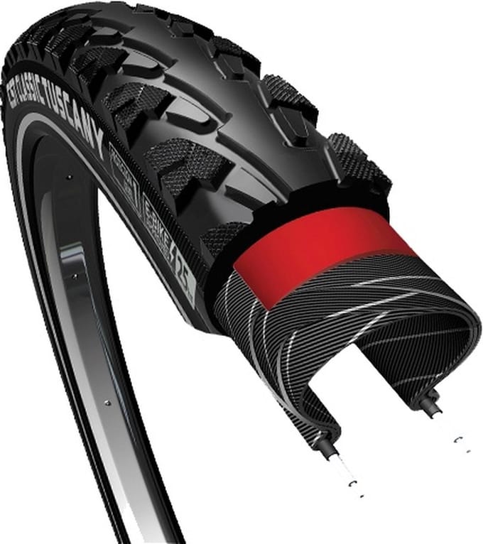 Cst Tuscany Buitenband 28 X 1.50 (40-622) Zwart