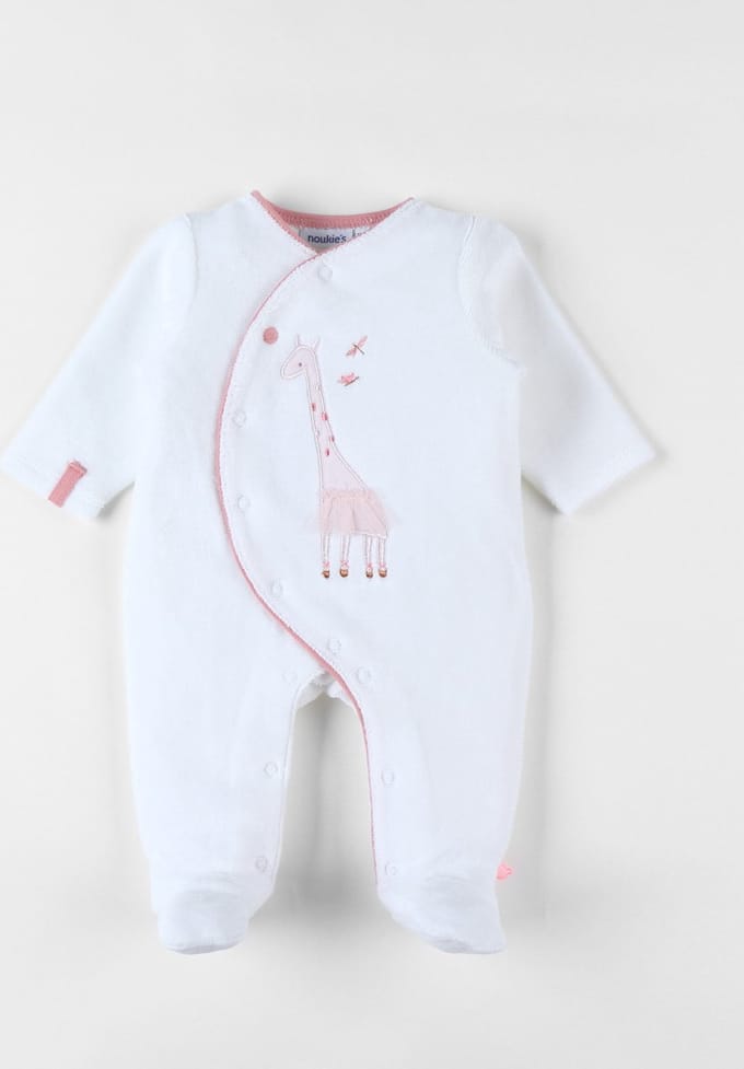 Noukie's - Pyjama - Fluweel - Meisjes - Ecru / lichtroze - Giraf - 3 maand 62