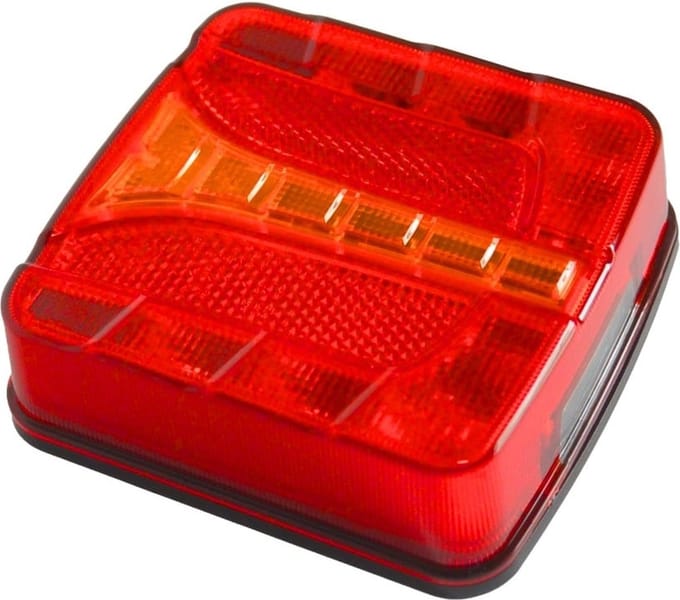 LED Achterlicht links 106x99mm met 5 polige bajonet