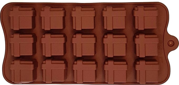 EIZOOK CHOCOLADE PRALINE PAKJES GIFTS 15 21X10CM