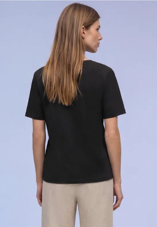 Basic Shirt