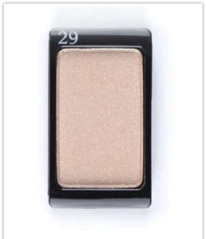 John v G eyeshadow 29