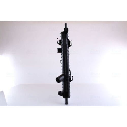 Radiator NISSENS 68520