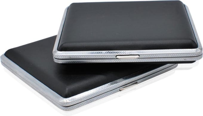 Luxe Opbergcase Leerlook - Zwart - Metalen Frame - Compact - Met Kliksluiting - Geschikt voor 20 Stuks