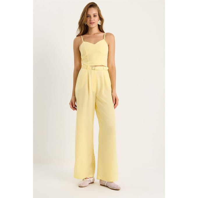 V-hals Blouse en Wijde Pantalon Set