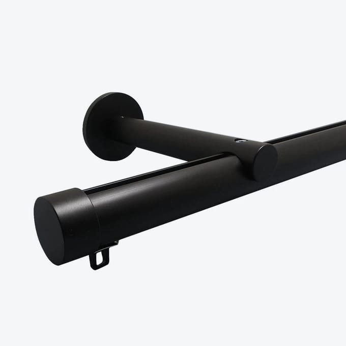 Zwarte Railroede set 95 cm breed | Incl. Wandmontage, Einddoppen en Glijders | 28 mm diameter