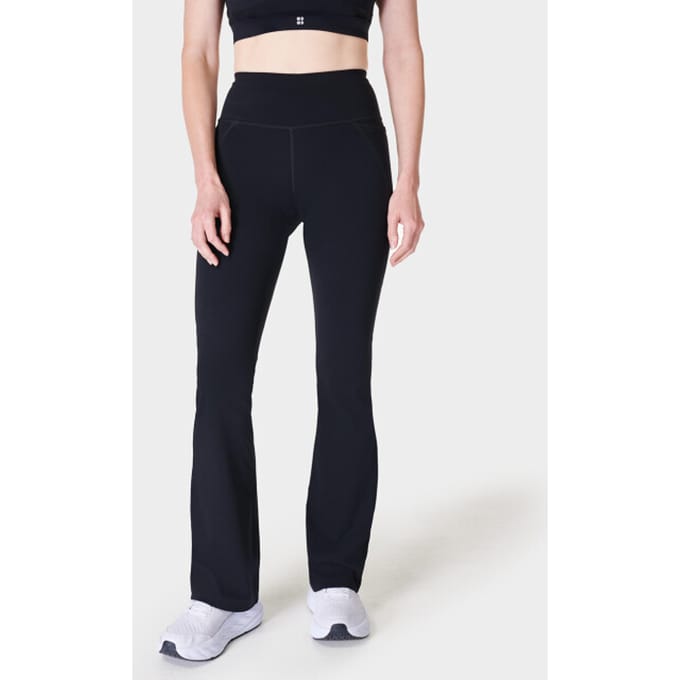 Sweaty Betty Power Workout Boot Cut Trousers ZWART - Maat S