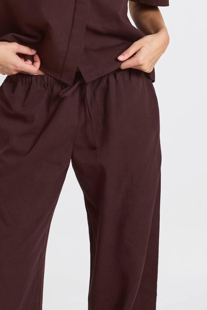 boohoo Dames Chambray Trekkoord Wijde Pijpen Broek | Chocoladebruin | Maat: 36