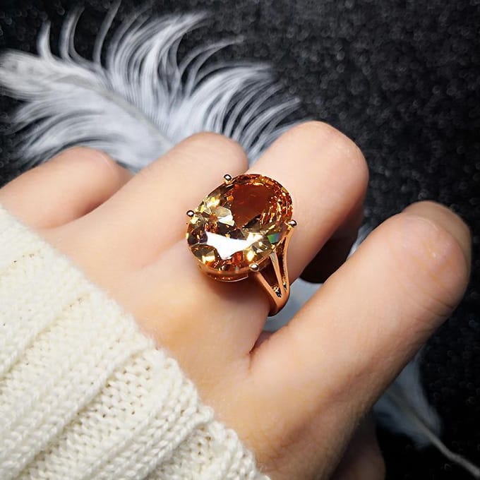 Bague en citrine ovale surdimensionnée à design tridimensionnel luxe exagéré style palais marque dames bijoux resizable brown