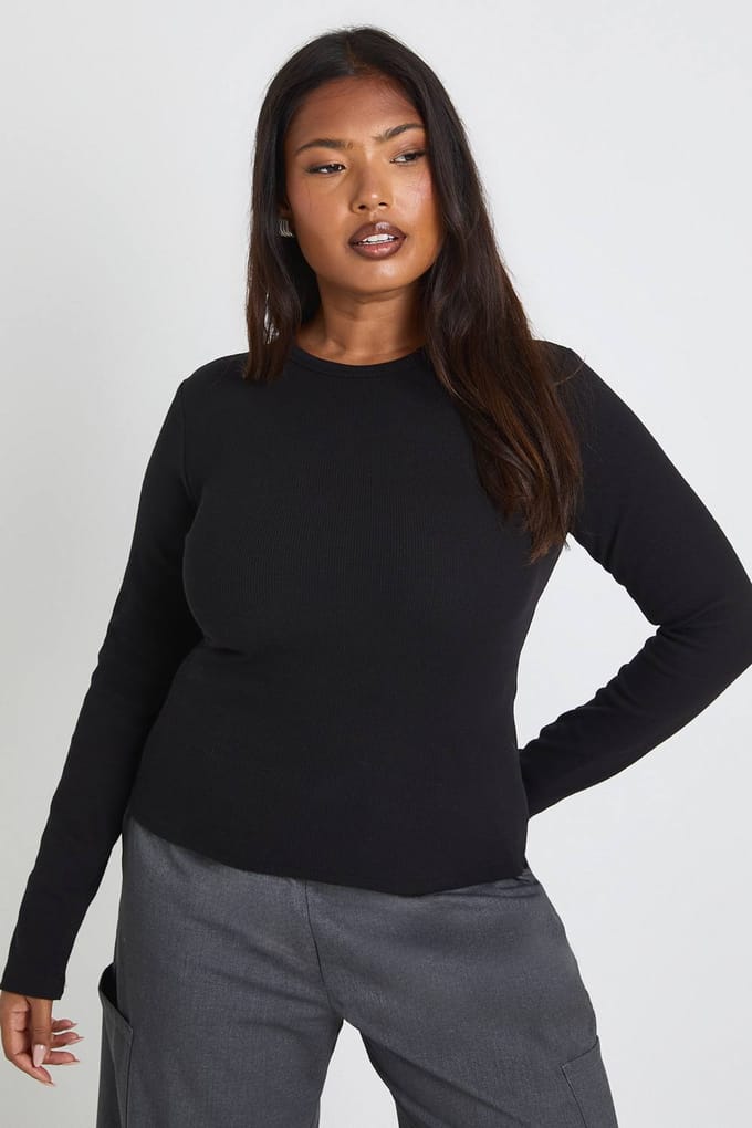 boohoo Dames Plus Basic Rib Lange Mouwen Getailleerd Longline Top | Zwart | Maat: 44