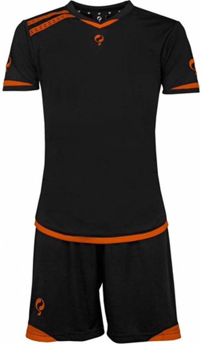 Q1905 / Quick - Trainingsset - Haller - Zwart / Oranje - Maat 128