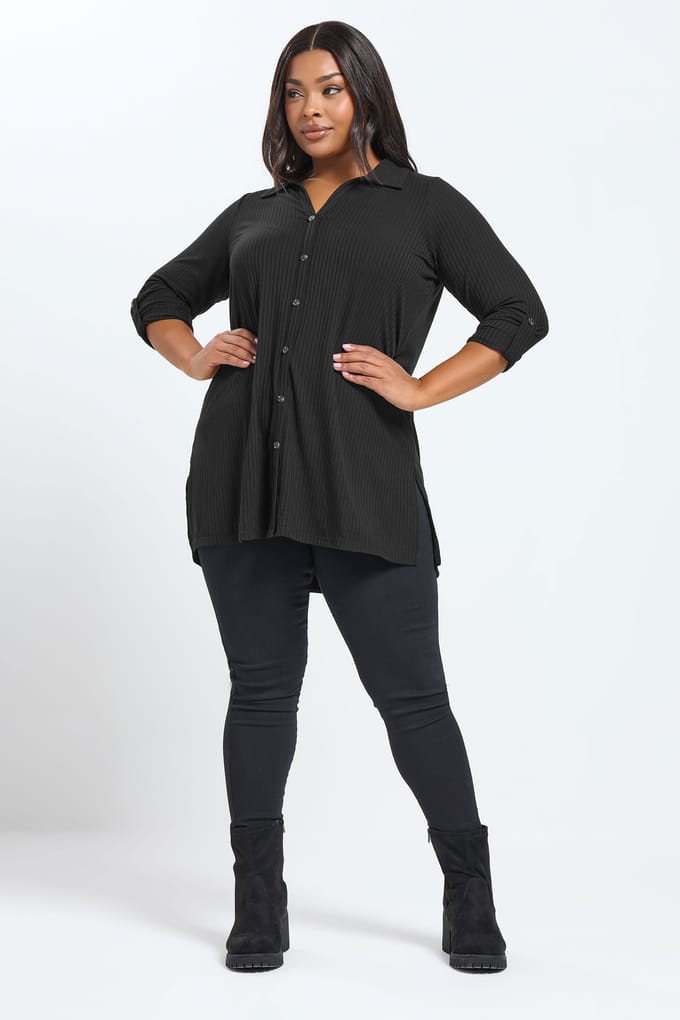Yours Zwarte Geribbelde Top Met Knoopsluiting Size 54-56
