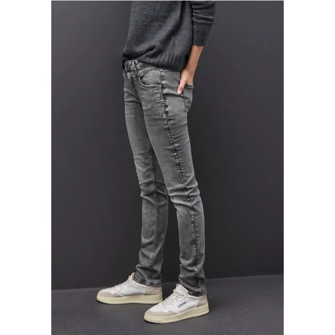 Casual jeans