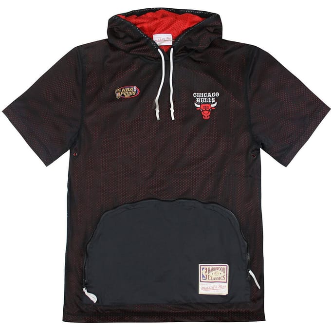 Mitchell & Ness Chicago Bulls Heren T-shirt met capuchon