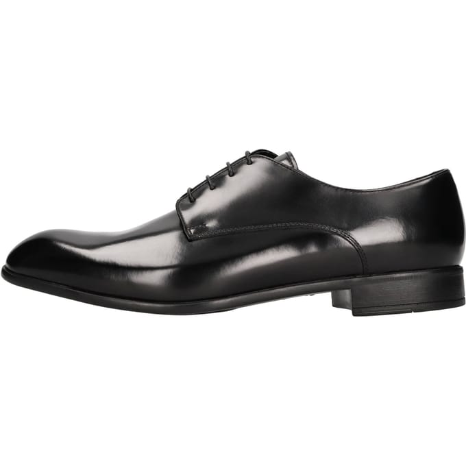 Doucal's Lage schoenen zwart