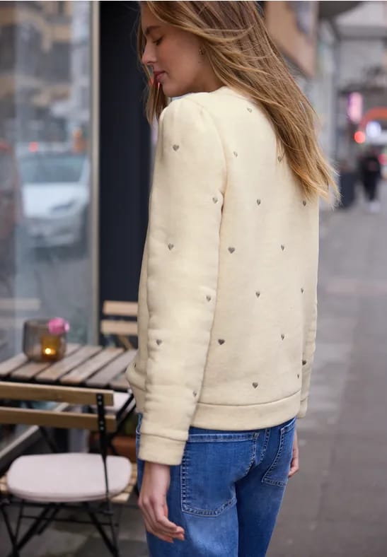 Shirt met hartjesborduursel