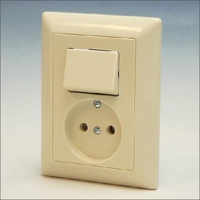 Jung AS Combinatieschakelaar Contactdoos Zonder Beveiligingscontact Wit - AS5546EU - E3N5A