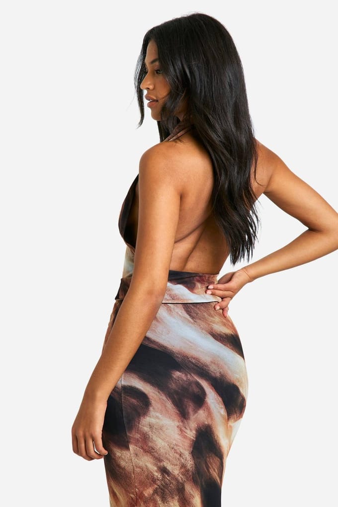 boohoo Dames Lang Abstract Bedrukt Mesh Cowl Top | Zwart | Maat: 44