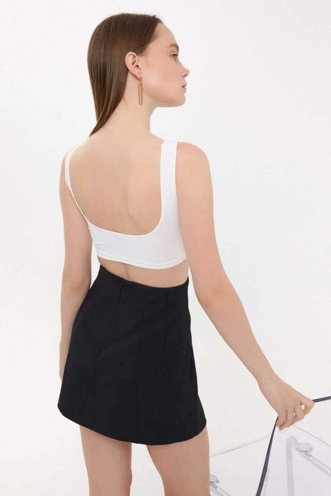 Mouwloze Ronde Hals Top met Rugdetail