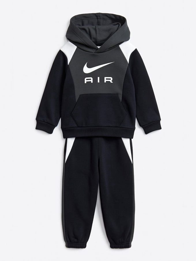 Nike peuter trainingspak maat 86-92