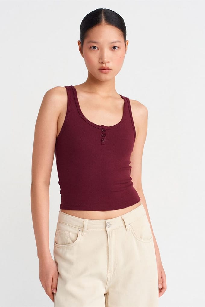Slim Fit Crop Cami Blouse
