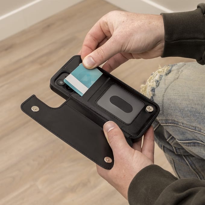 ShieldCase Wallet case geschikt voor Apple iPhone 12 / 12 Pro - 6.1 inch - ruimte voor pasjes - pasjeshouder - portemonnee - zwart + glazen Screen Protector