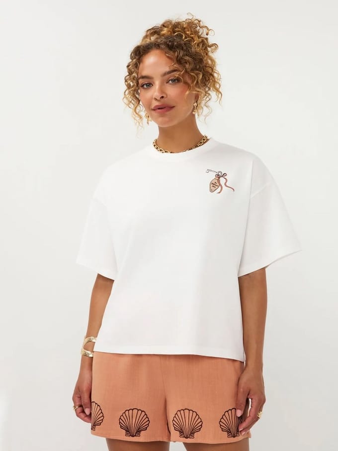 T-shirt teh ydence inn