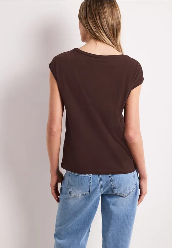 Shirt met boothals en decoratief detail