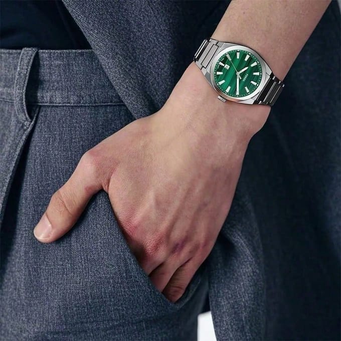 Everett Driewijzer Datum Roestvrij Staal Horloge FS6056 groen