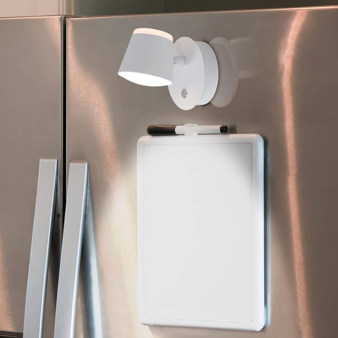 Näve LED wandlamp Tondo accu, magnetisch, wit