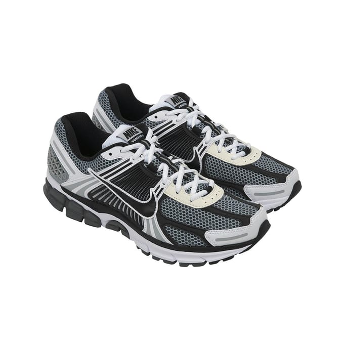 Nike Zoom Vomero 5 SE SP 'Dark Grey Black' - Maat 42