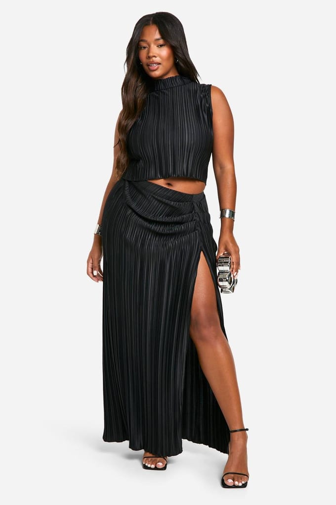 boohoo Dames Plus Plisse Top & Gerafelde Maxi Rok Co-ord | Zwart | Maat: 46