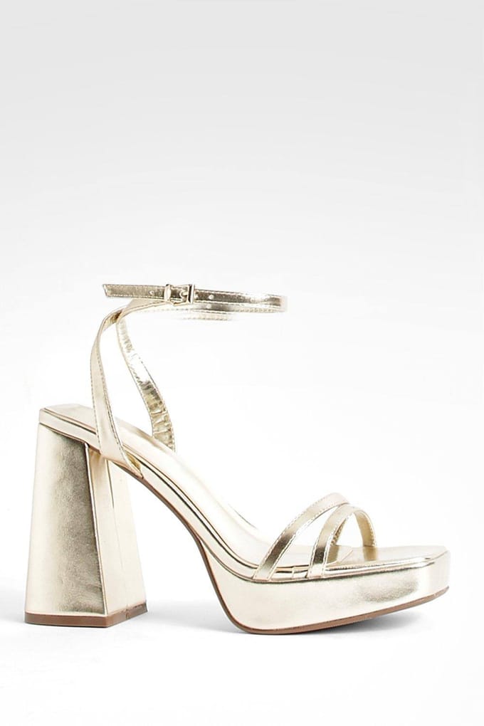 boohoo Dames Wide Fit Multi Strap High Platform Twee-Delige Hakken | Goud | Maat: 40