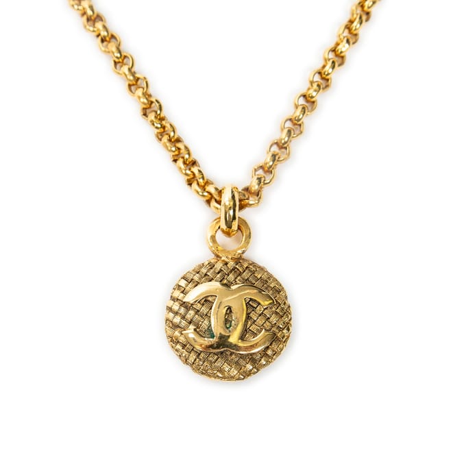 CC Quilted Round Pendant ChainNecklace  Ketting