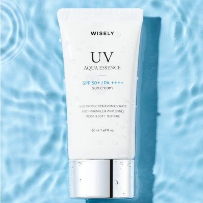 Wisely Crème Solaire Hydratante SPF50+ PA++++ 50ml white