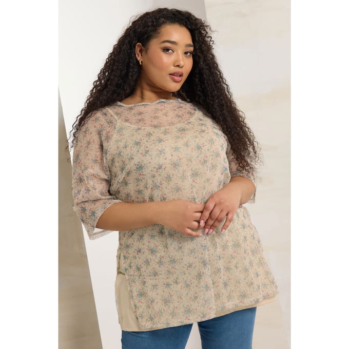 Yours Naturelbruine En Blauwe Oversized Mesh Top Met Bloemenprint Size 48